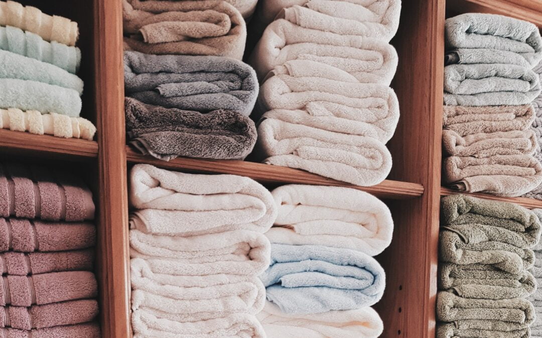 How Many Towels Your Vacation Rental Should Have (By Guest Count)